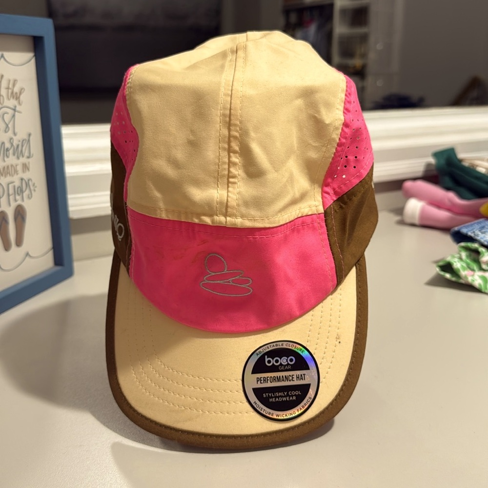 Boco Gear- Adjustable Running/hiking Hat  NWT